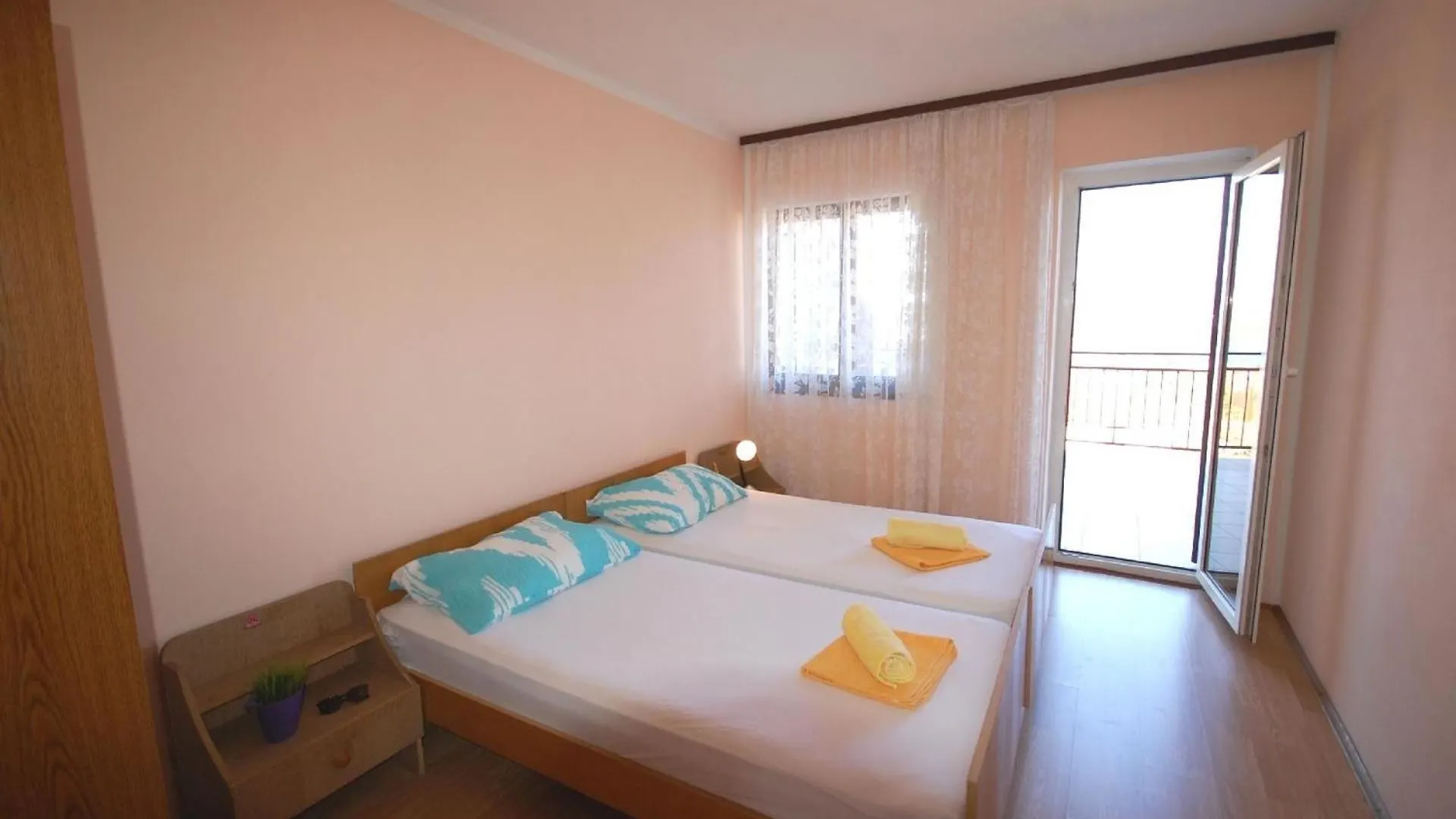 Ferienwohnung Fuer 4 Personen Ca 46 Qm In Njivice, Kvarner Bucht Krk Apartment Njivice